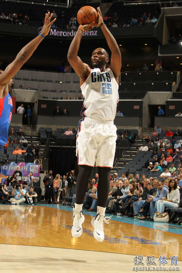 包含活塞主场大胜山猫,喜迎胜利的词条 包含活塞主场大胜山猫,喜迎胜利的词条