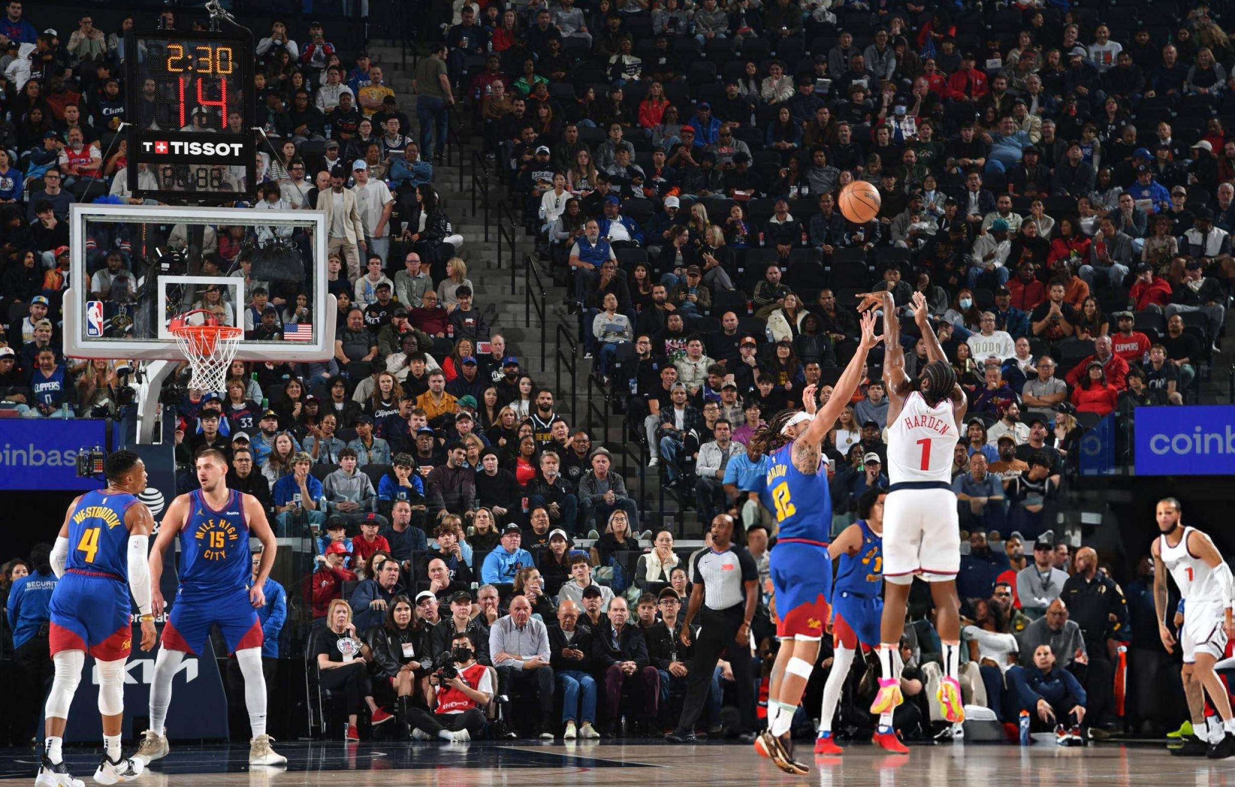 火箭完胜爵士，哈登31分15助攻的简单介绍