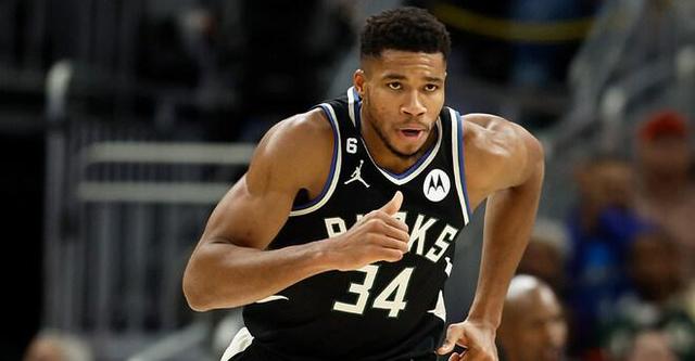 雄鹿主场击败奇才,字母哥再次发挥出色 雄鹿主场击败奇才,字母哥再次发挥出色