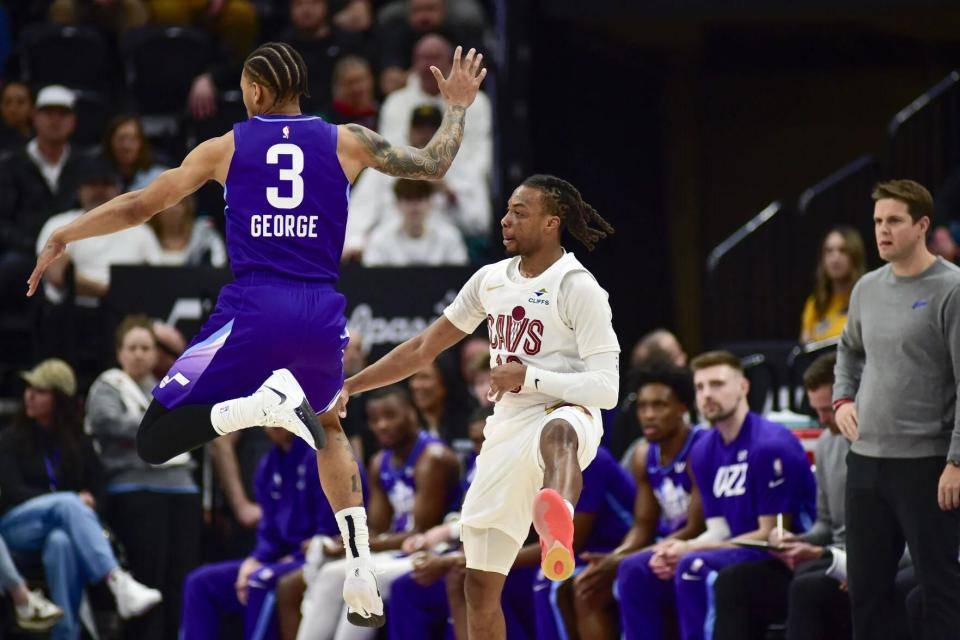 三亿体育体育地址-爵士力克开拓者，米切尔再次爆发的简单介绍