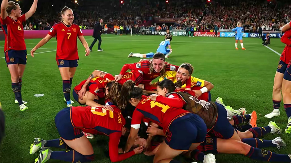 精彩绝伦！国际女足比赛半决赛对阵引燃赛场的简单介绍